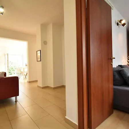 Holiday home House With Garden 