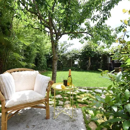 House With Garden 